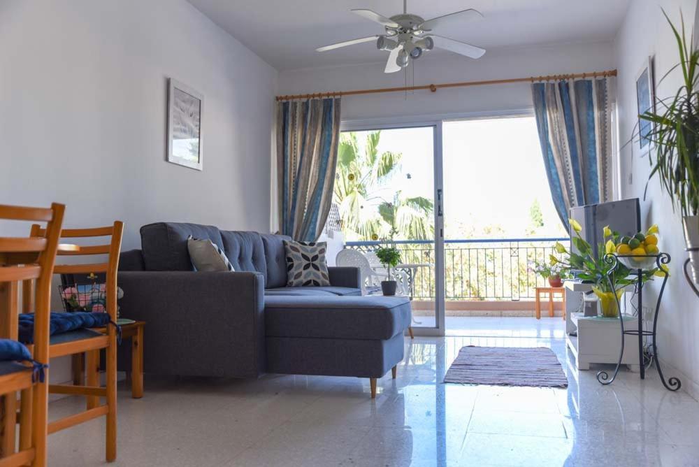 Paradise Gardens With A Large Terrace Paphos Exterior photo